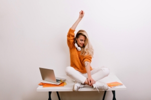 How Hypnotherapy Can Help You Achieve More at Work How Hypnotherapy Can Help You Achieve More at Work